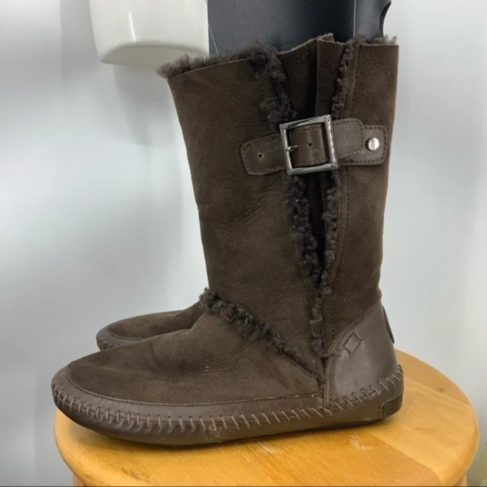 Tory Burch Moccasin style brown Suede boot 8